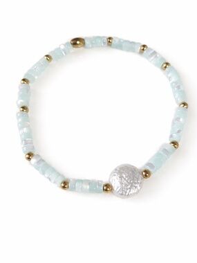 Pearl breeze beaded bracelet